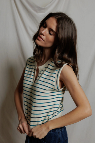 Sloane Sleeveless Sweatshirt in Teal/Navy Stripe