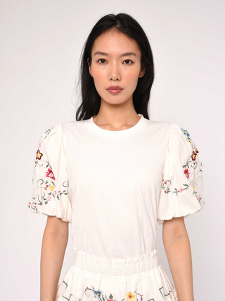 Lali Tee in Tea Rose Embroidery
