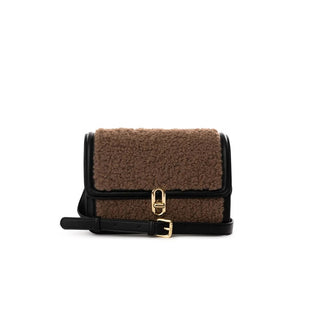 Mia Sherpa