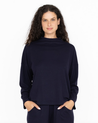 Sweater Knit Long Sleeve Top in Black