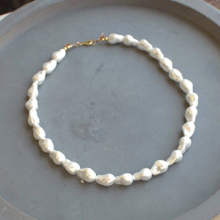Whispering Dunes Pearl Necklace