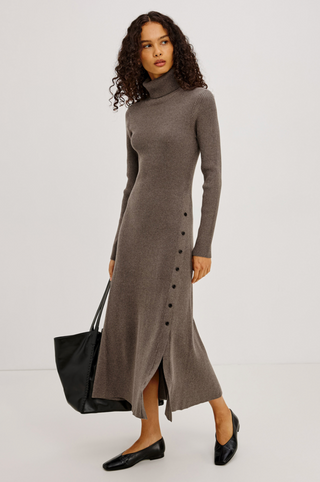 Kat Dress in Hazelnut